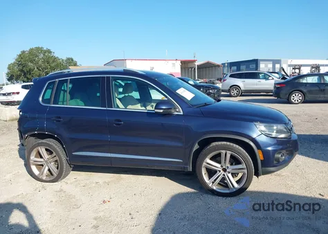 2016 Volkswagen Tiguan R-Line from USA, damaged, VIN WVGAV7AX7GW014264